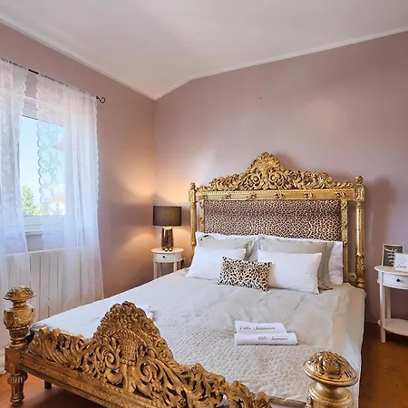 Cozy In With Wifi Apartment Stinjan